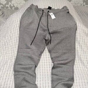 American Eagle mens grey sweatpants - NWT